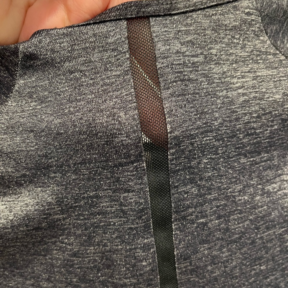 Nike Pro Hypercool mesh long sleeve top - Picture 9 of 11